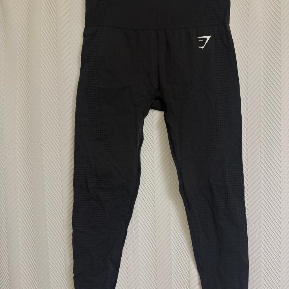 Gymshark Black Seamless High-Waist Leggings with Logo